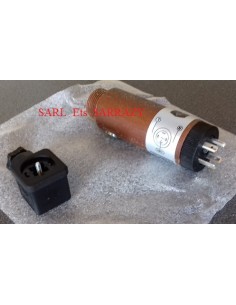 COB02082
